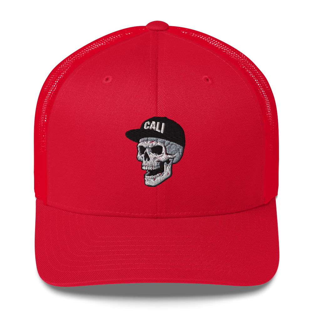 CALI SKULL red Trucker Hat